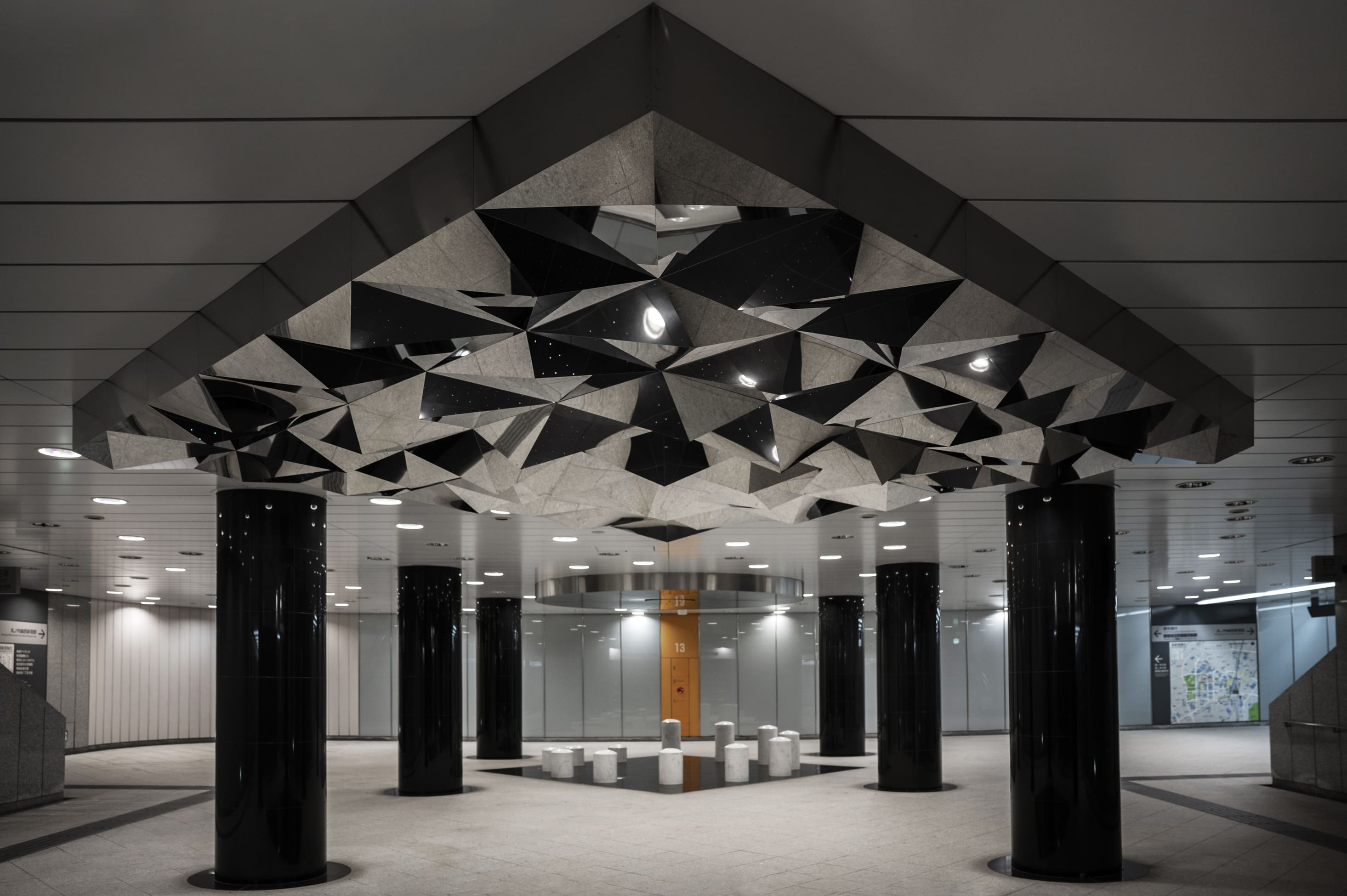 Showroom ve Sergi Alanı Tasarımı - Showroom Ve Sergi Alanı Tasarımı